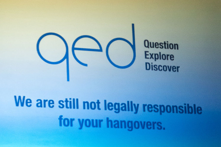 QED – Questiona, Explora, Descobre